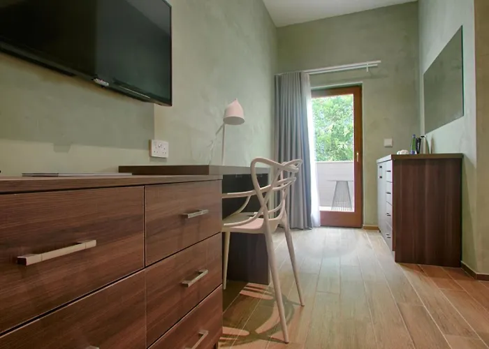 Quaint Boutique Sannat