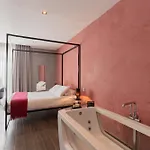 Quaint Boutique