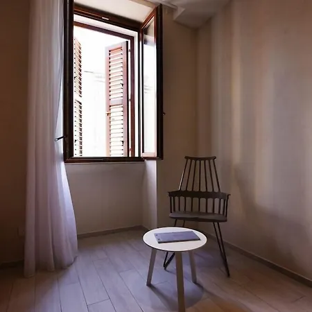 Quaint Boutique 3*
