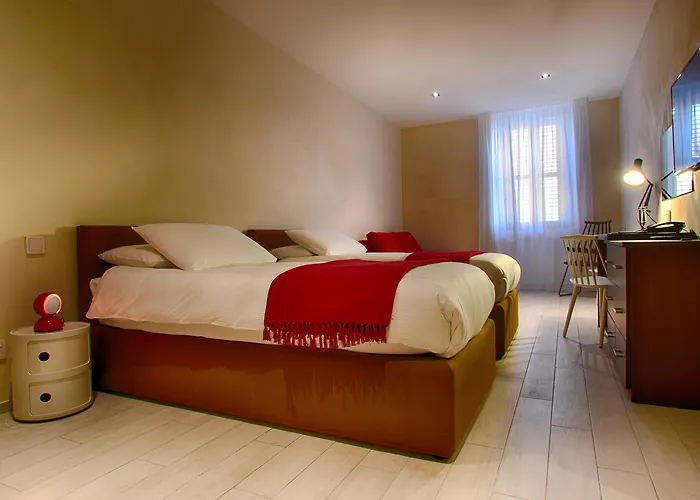 Otel Quaint Boutique 2*